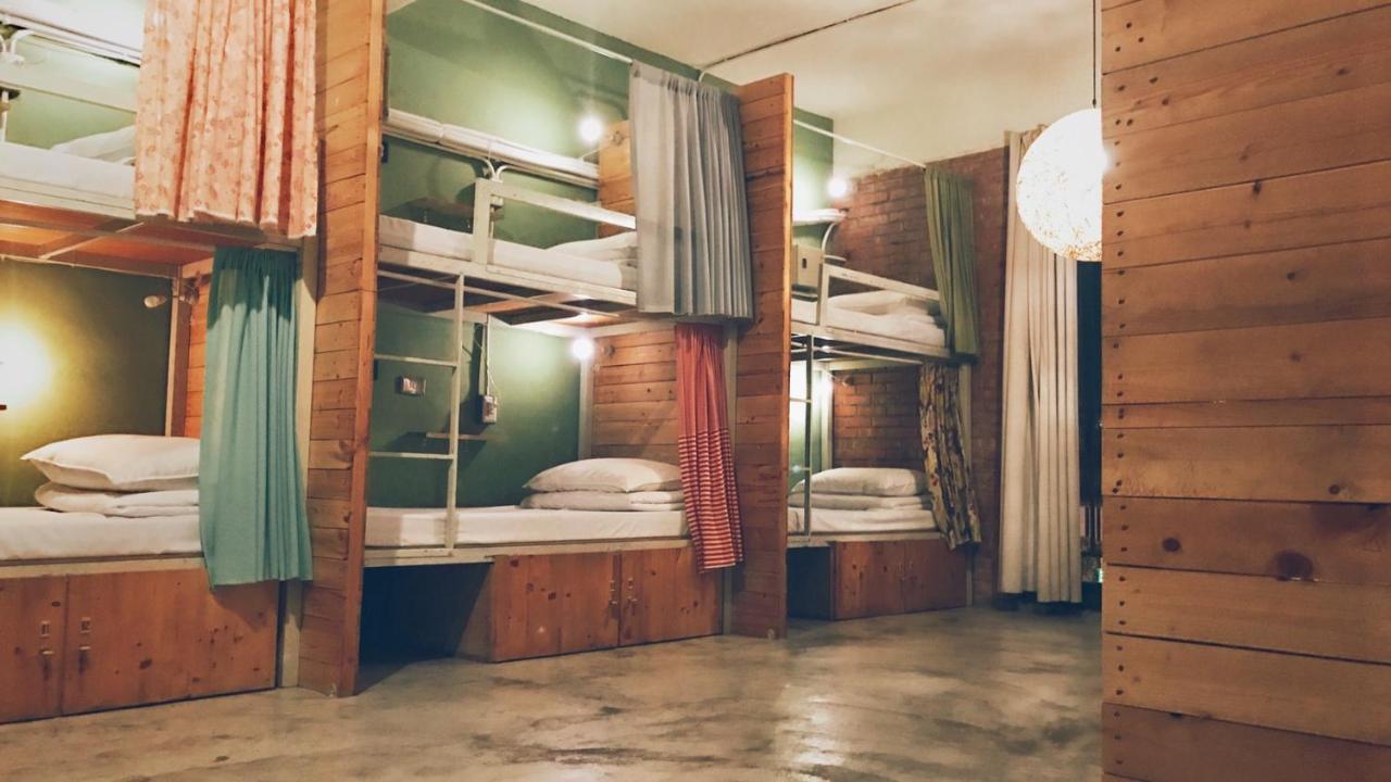 62巷背包客棧 Lane62 Hostel Longjing Exterior foto